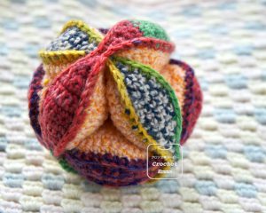 Crochet Amish Puzzle Ball